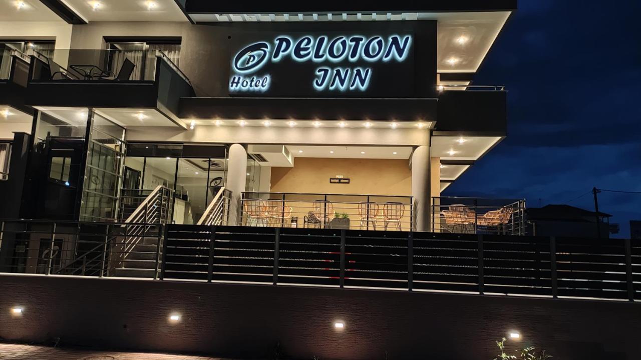 Peloton Inn Paralía المظهر الخارجي الصورة