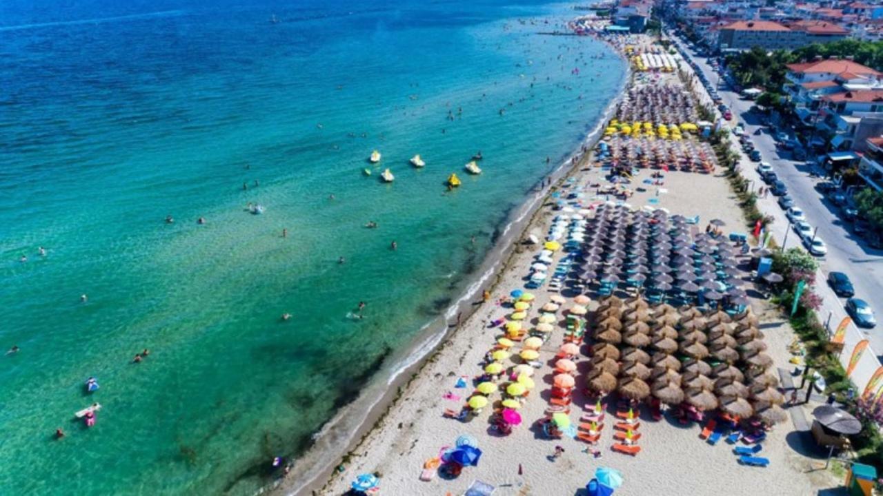 Peloton Inn Paralía المظهر الخارجي الصورة
